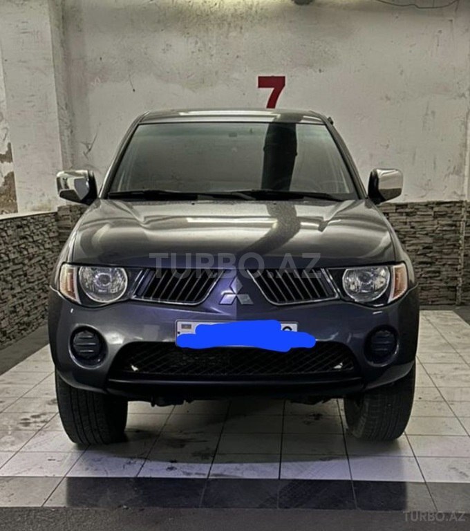 Mitsubishi L200