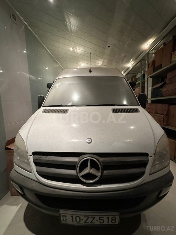 Mercedes Sprinter 518