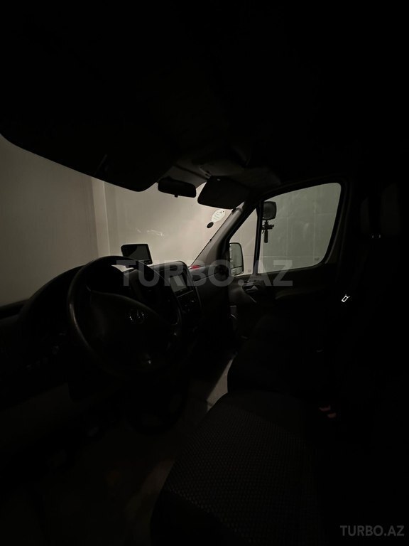 Mercedes Sprinter 518