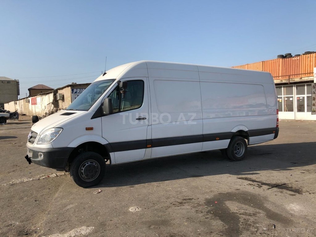 Mercedes Sprinter 518