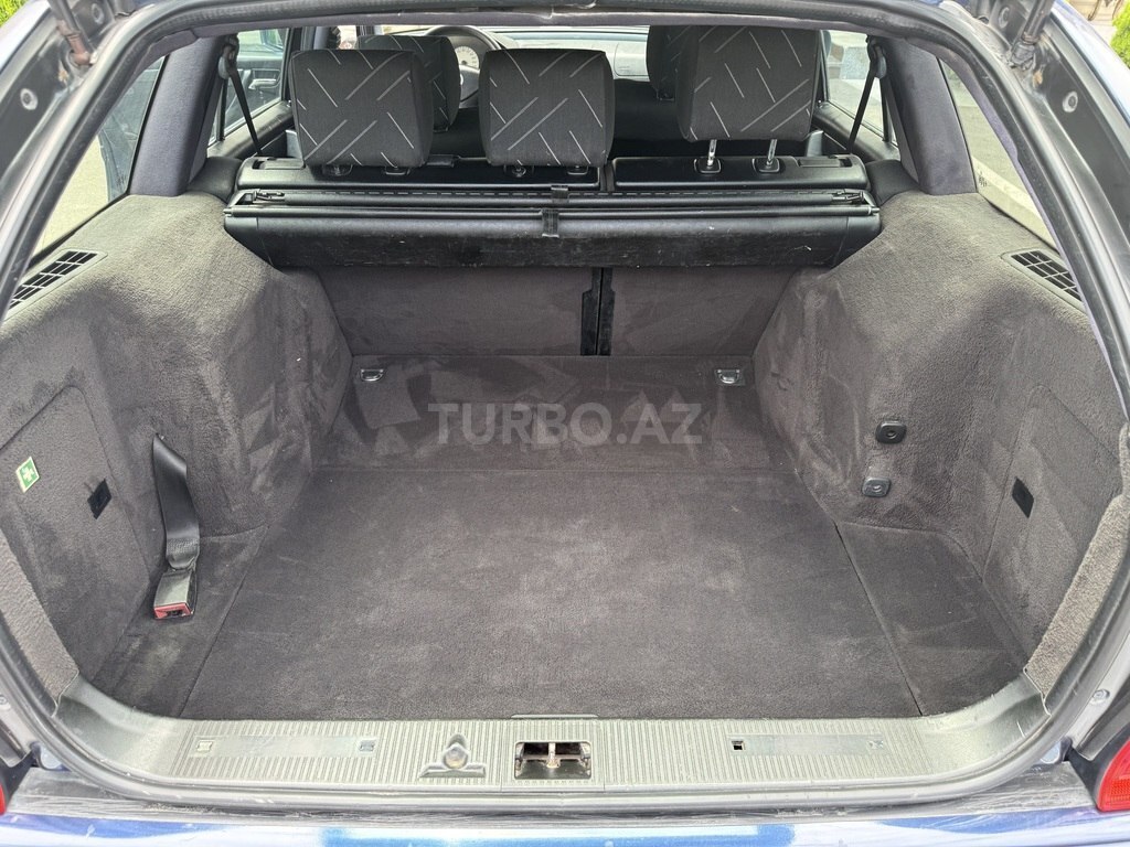 Mercedes C 180