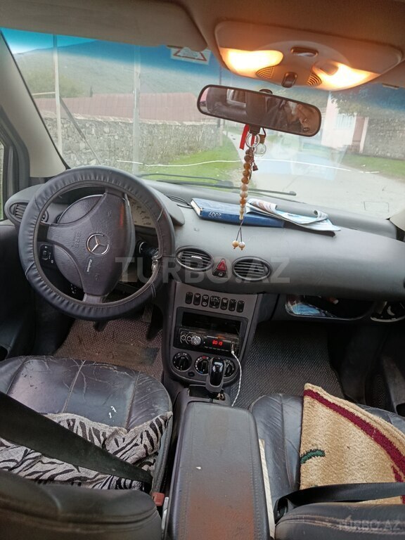 Mercedes A 190