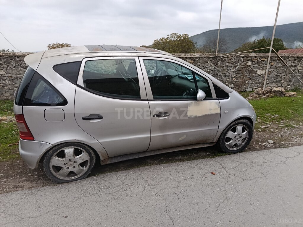 Mercedes A 190