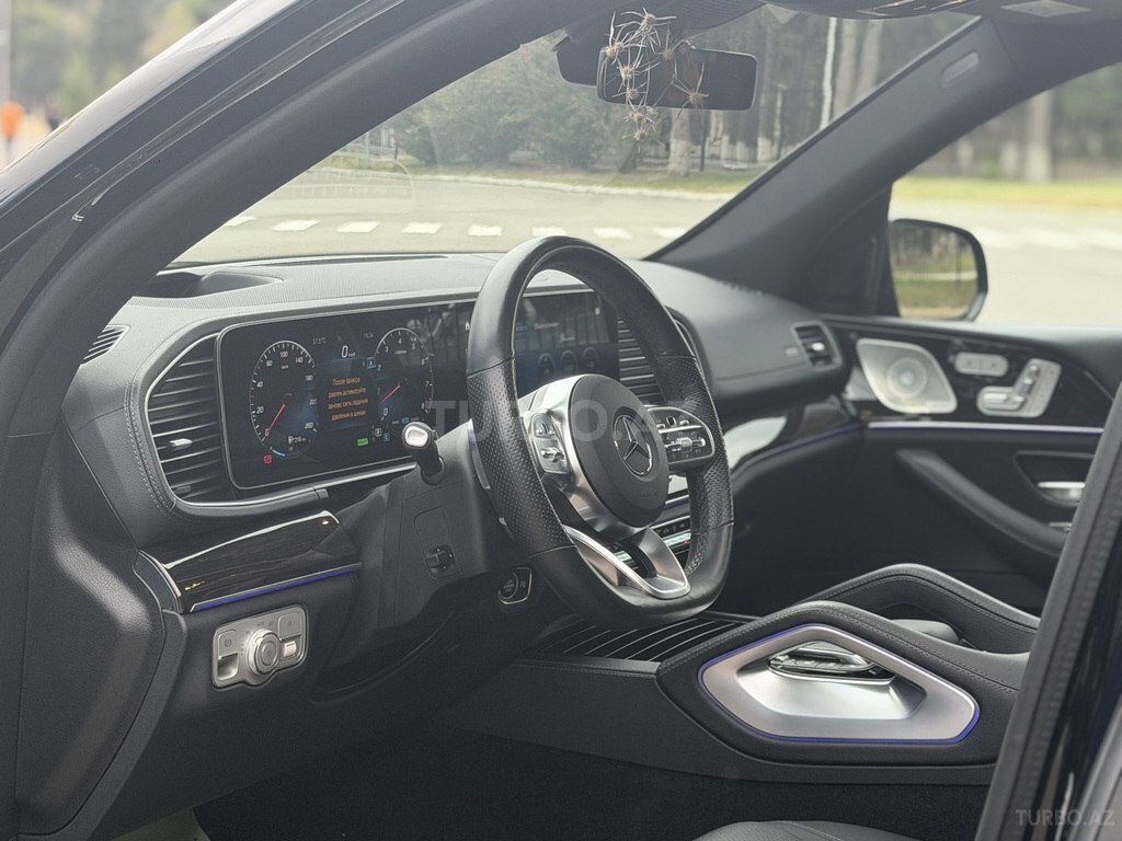 Mercedes GLS 450 4MATIC
