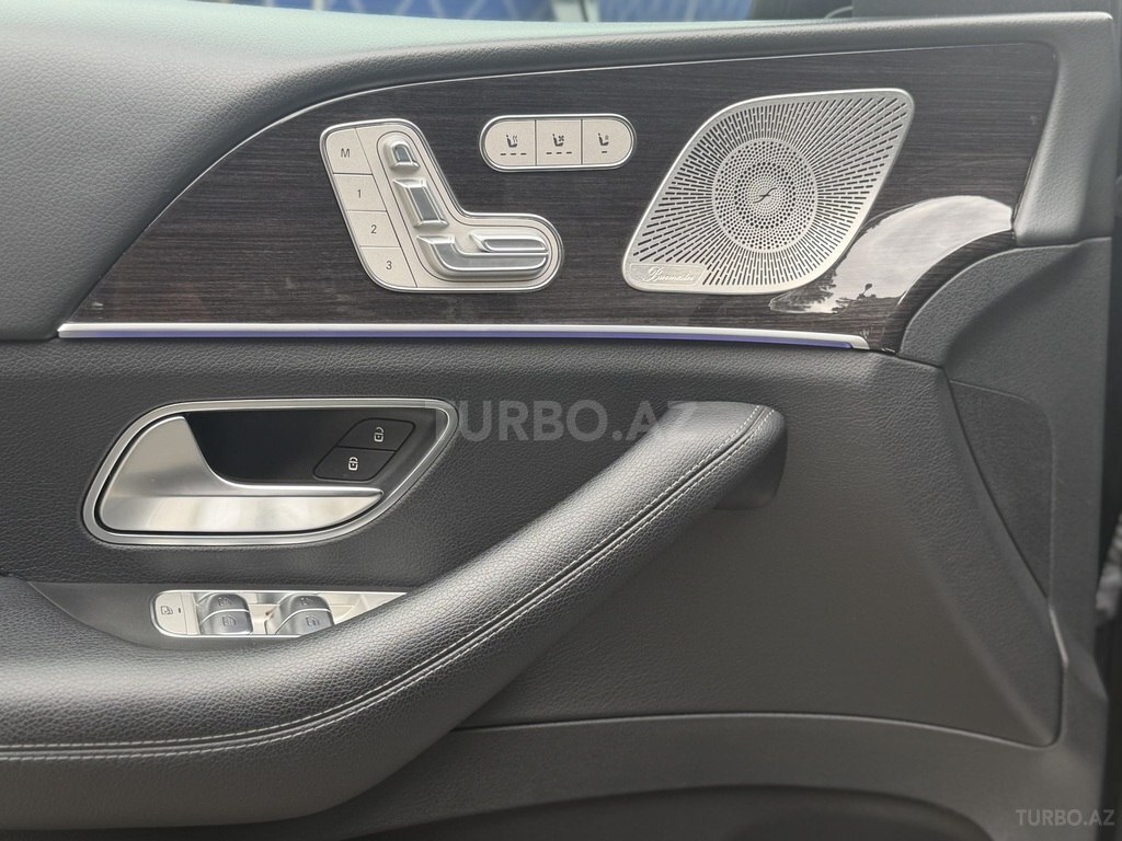 Mercedes GLS 450 4MATIC