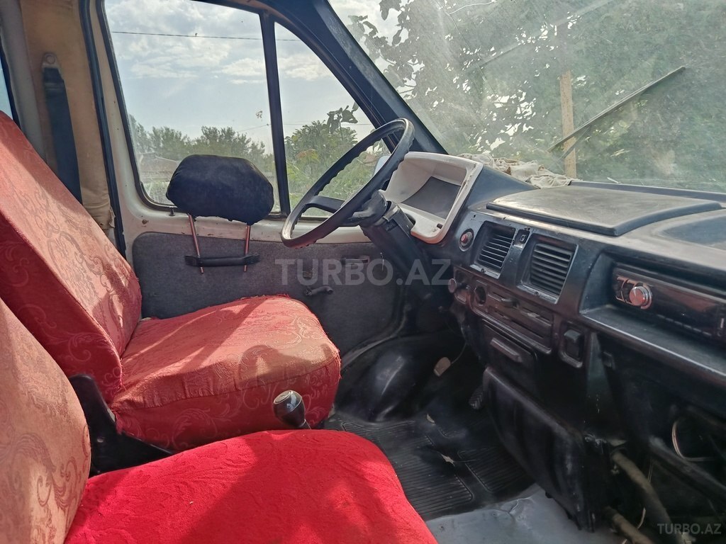 GAZ GAZel (322131-95)