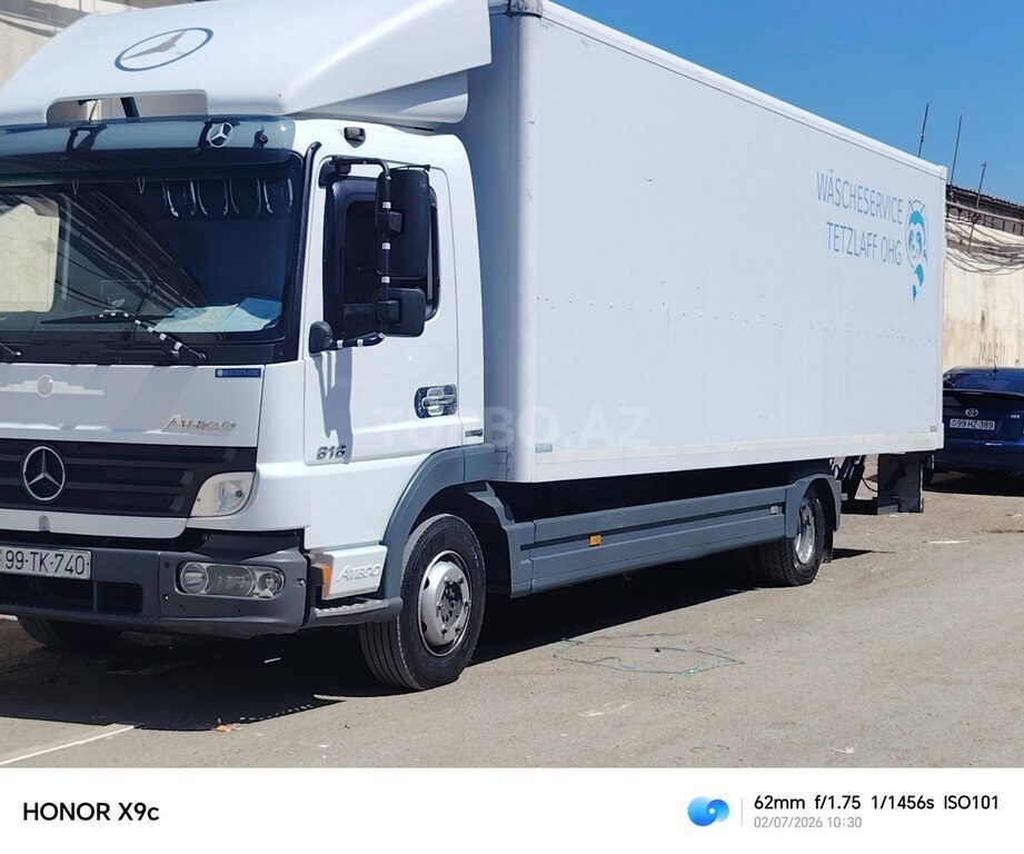 Mercedes Atego 818