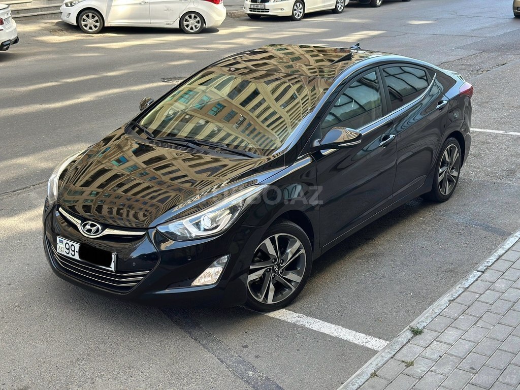 Hyundai Elantra