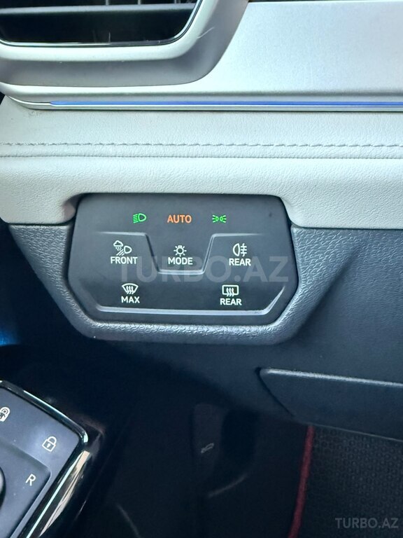 Volkswagen ID.6 Crozz