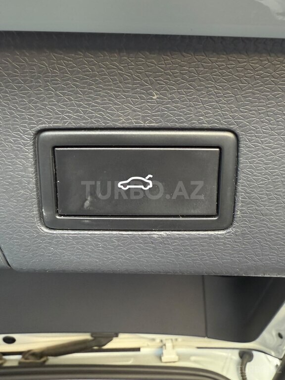 Volkswagen ID.6 Crozz