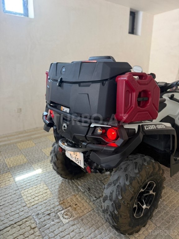 Can-Am Outlander MAX Limited 1000R TR ABS