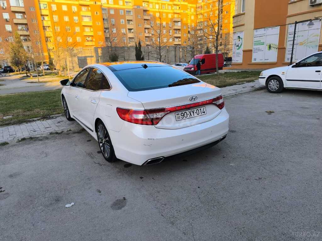 Hyundai Grandeur