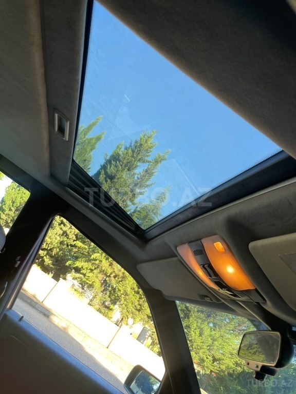 Mercedes C 200
