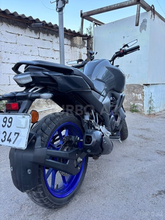 Yamaha FZ-S FI Deluxe
