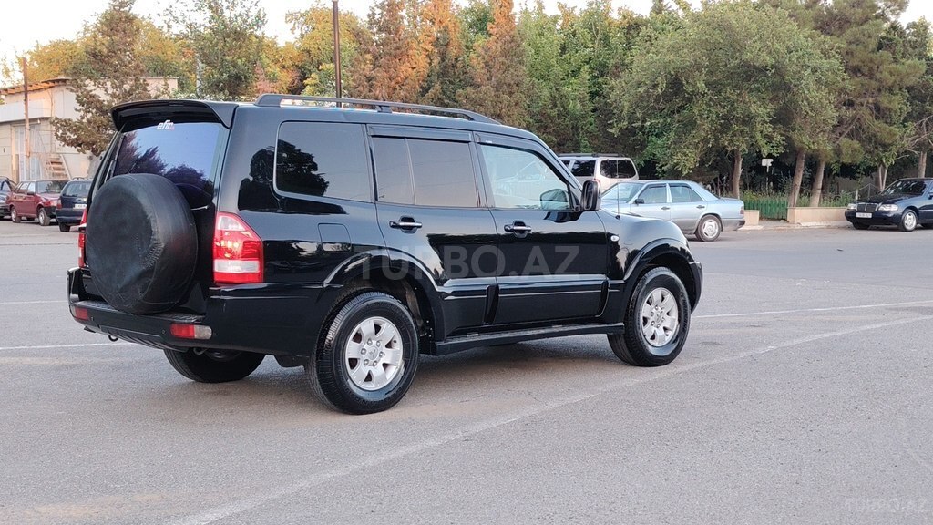 Mitsubishi Pajero