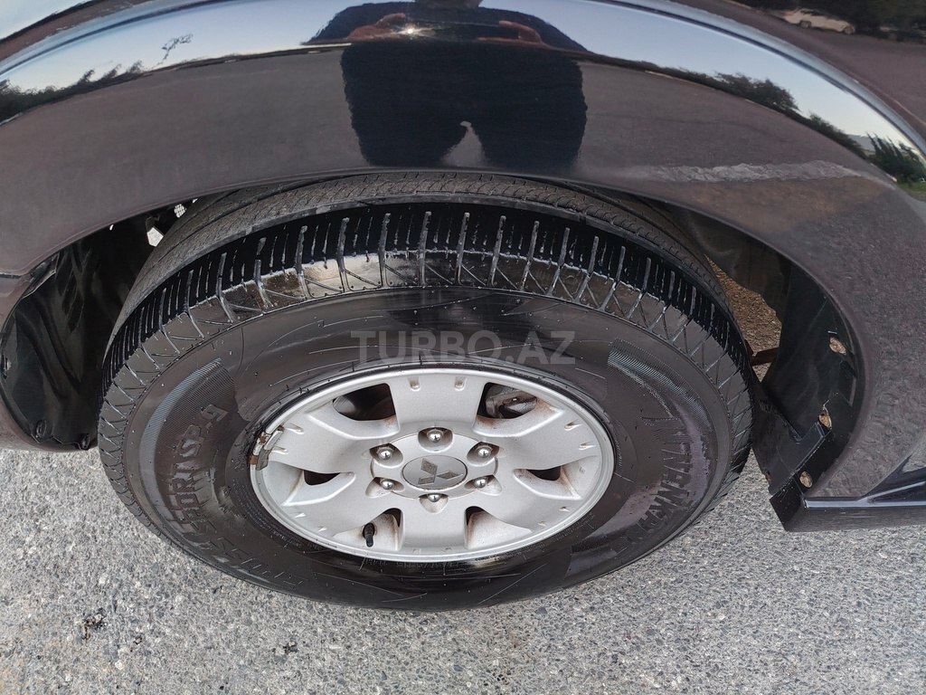 Mitsubishi Pajero