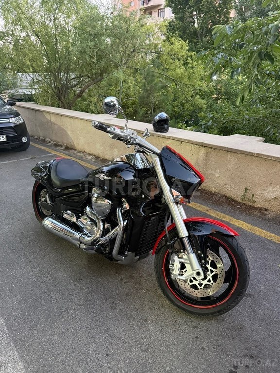 Suzuki Intruder M1800R