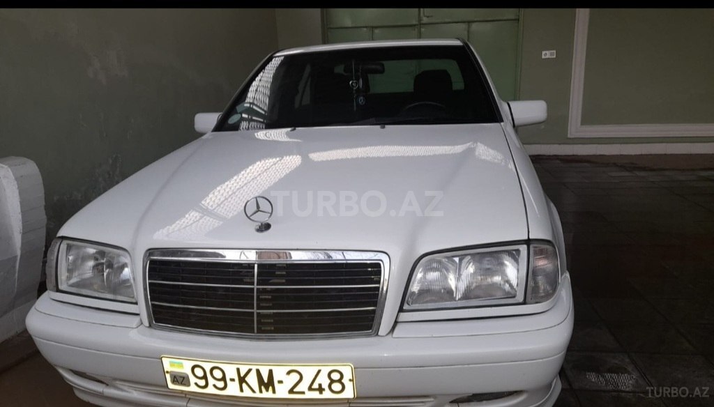 Mercedes C 180