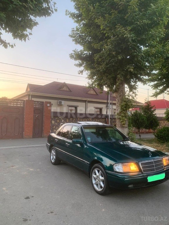 Mercedes C 220