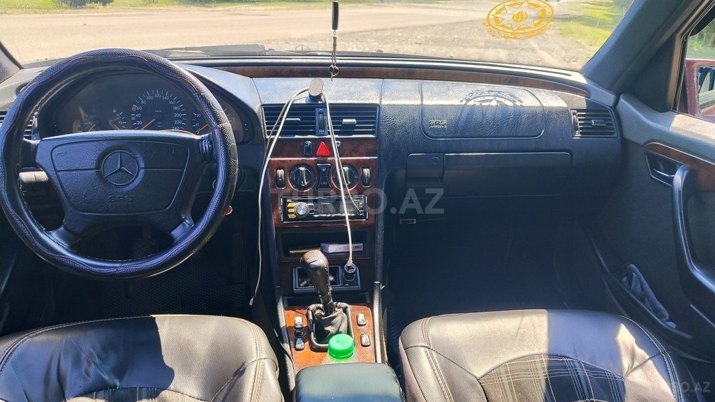 Mercedes C 180