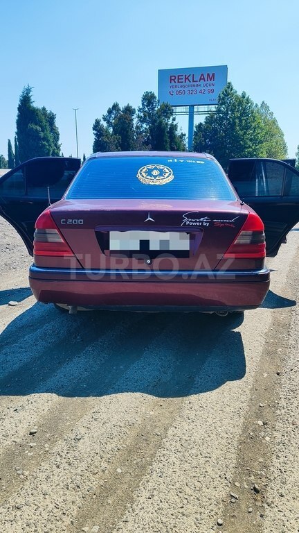 Mercedes C 180
