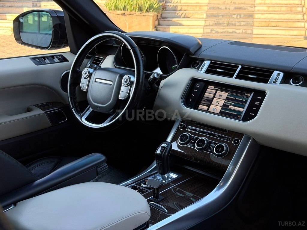 Land Rover RR Sport