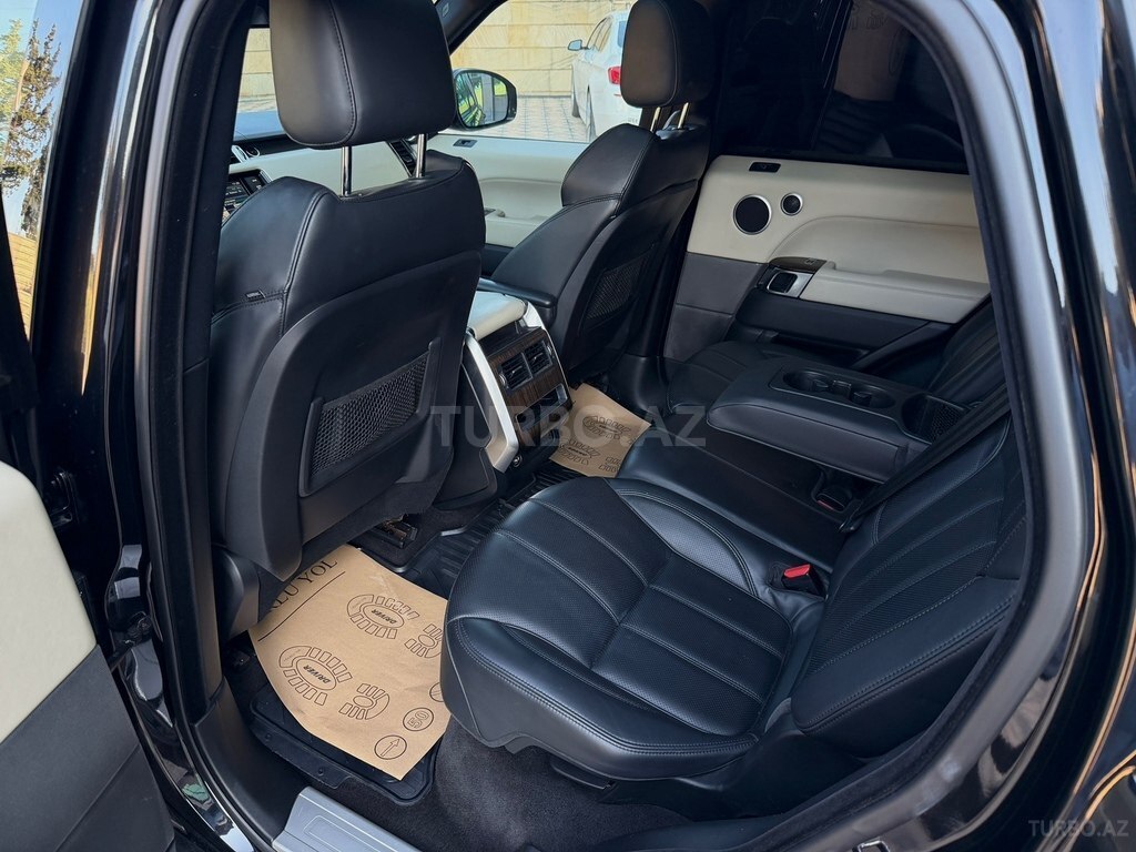 Land Rover RR Sport