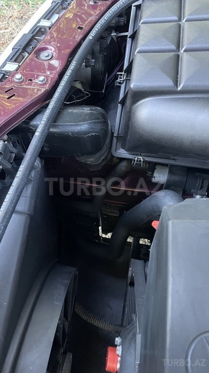 Mercedes C 200