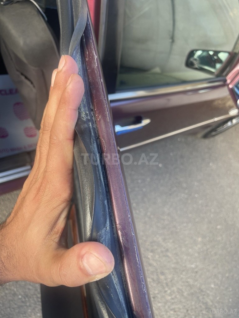 Mercedes C 200