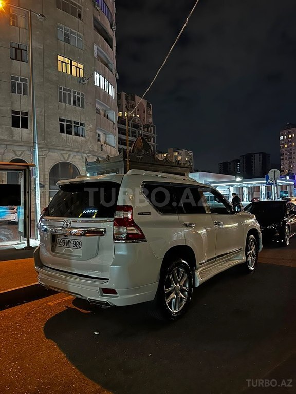 Toyota Land Cruiser Prado