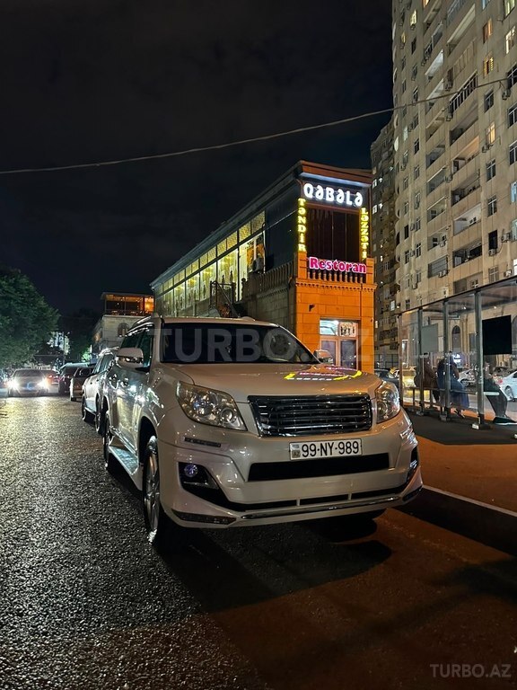 Toyota Land Cruiser Prado
