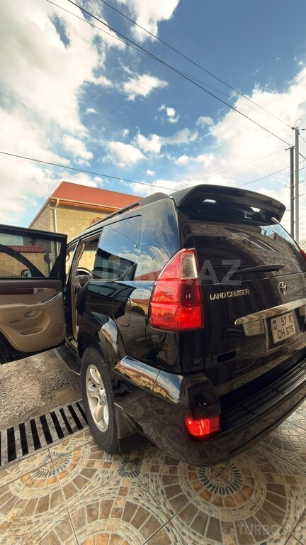 Toyota Land Cruiser Prado