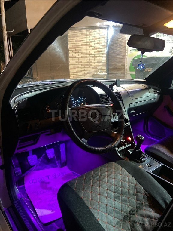 Mercedes C 180