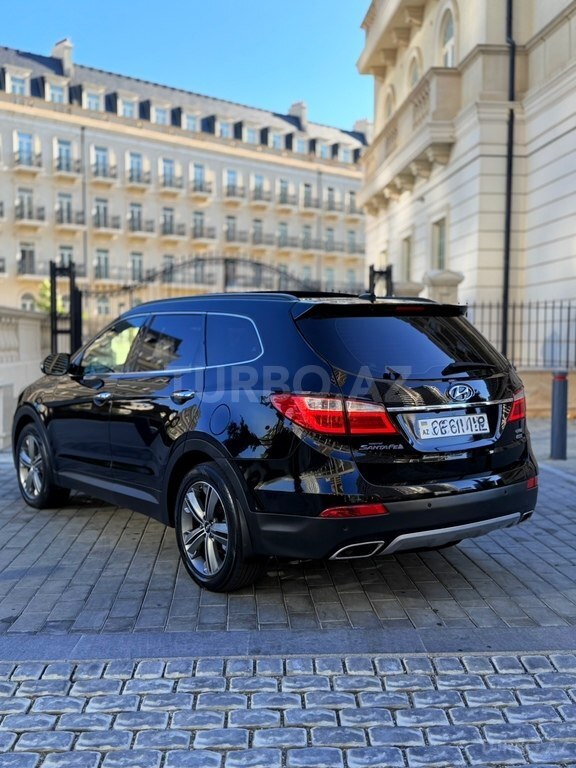 Hyundai Santa Fe