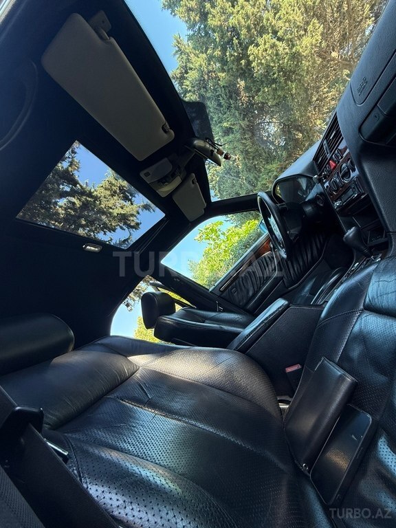 Mercedes C 200