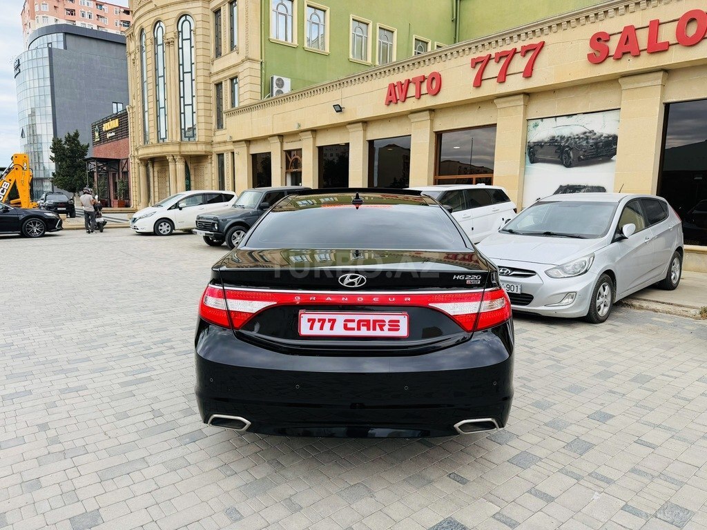 Hyundai Grandeur