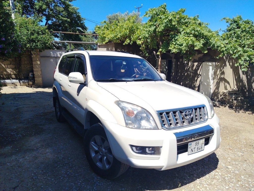 Toyota Land Cruiser Prado