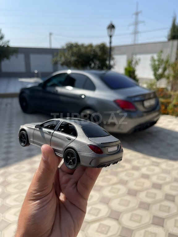 Mercedes C 300 4MATIC