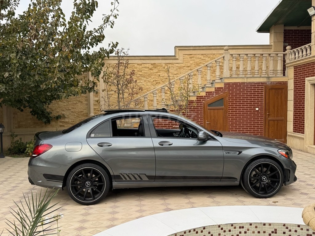 Mercedes C 300 4MATIC
