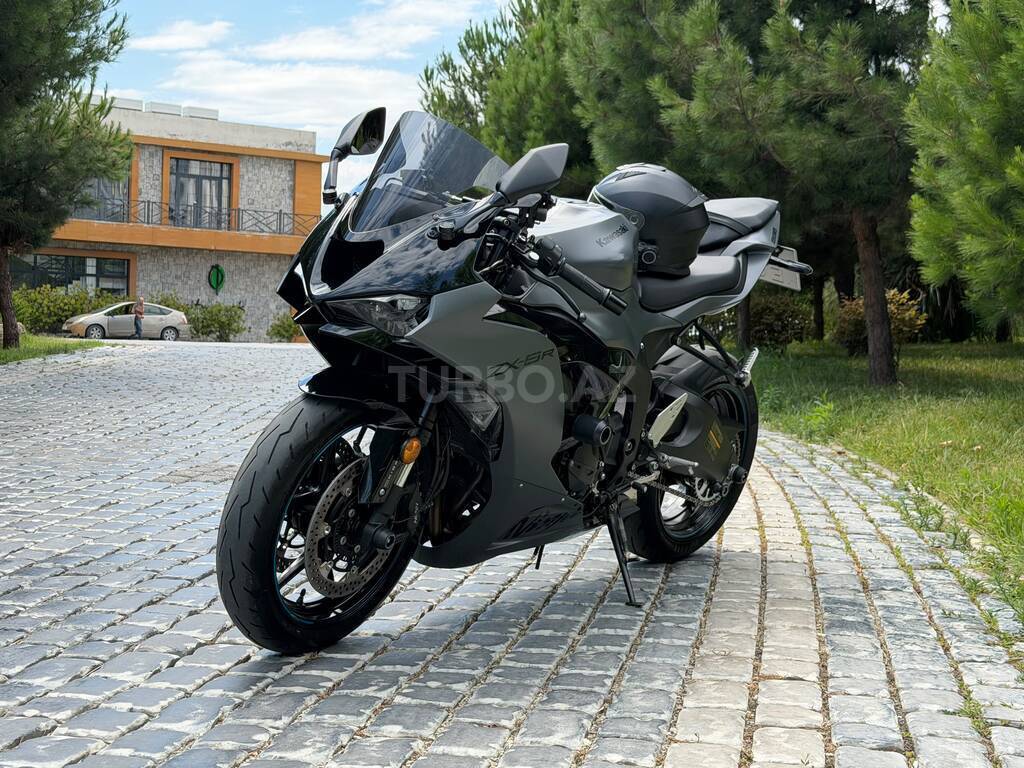 Kawasaki ZX-6R