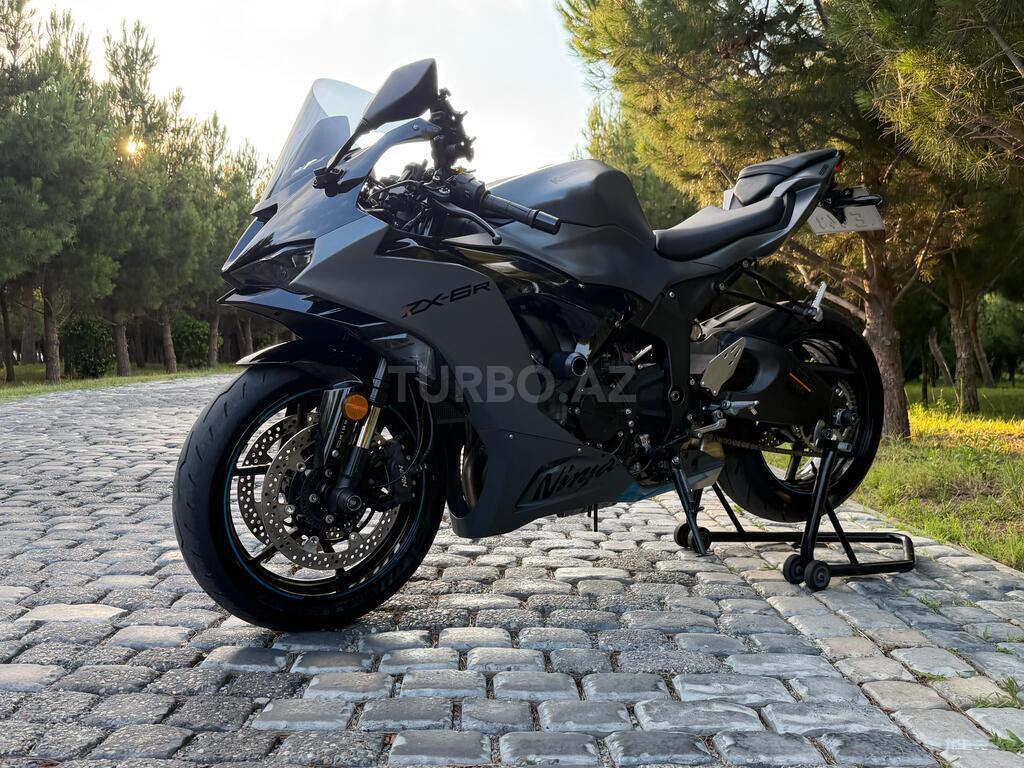 Kawasaki ZX-6R