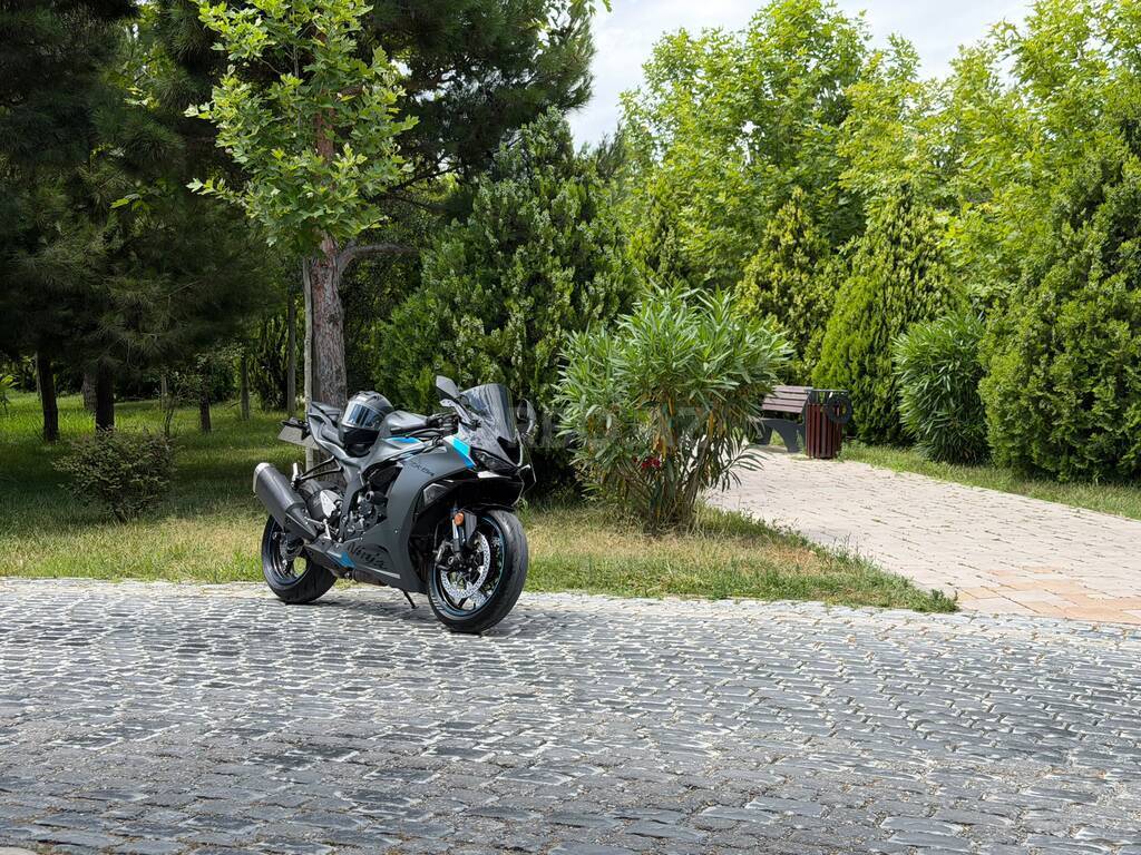 Kawasaki ZX-6R