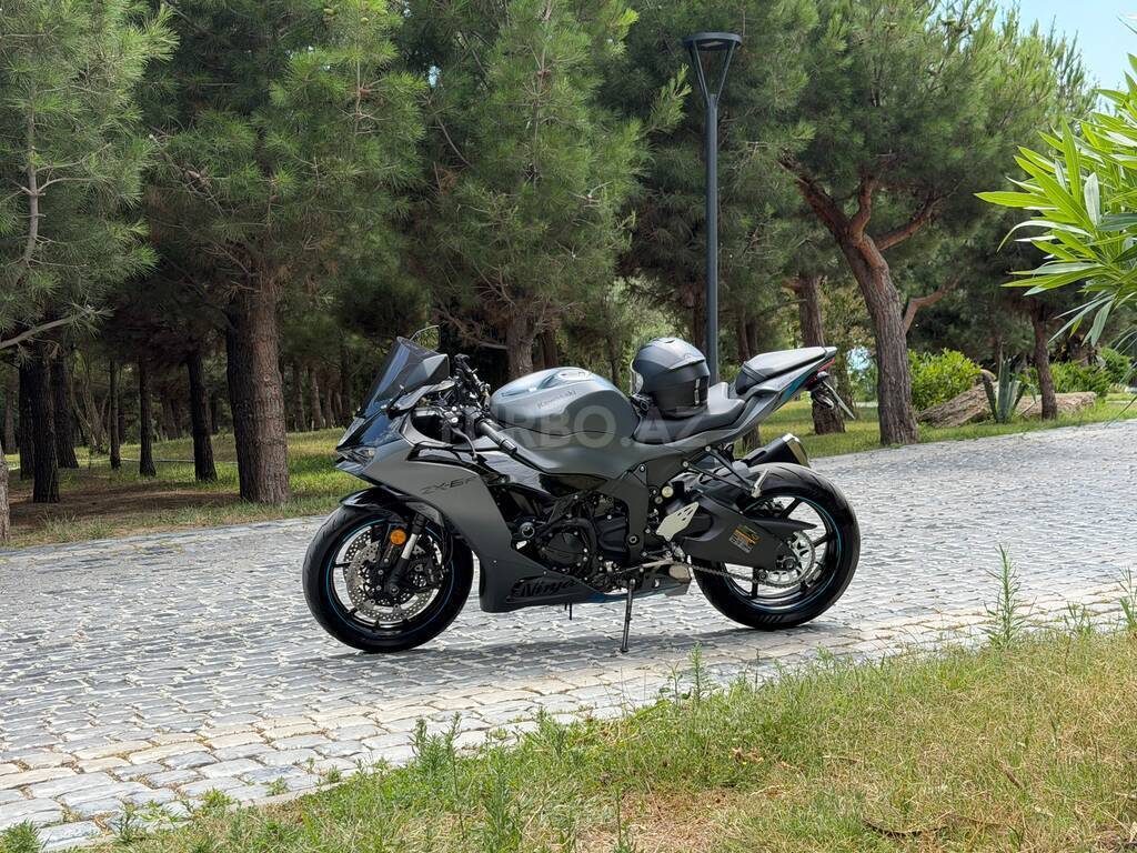 Kawasaki ZX-6R