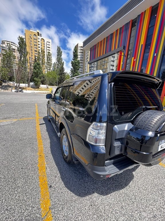 Mitsubishi Pajero