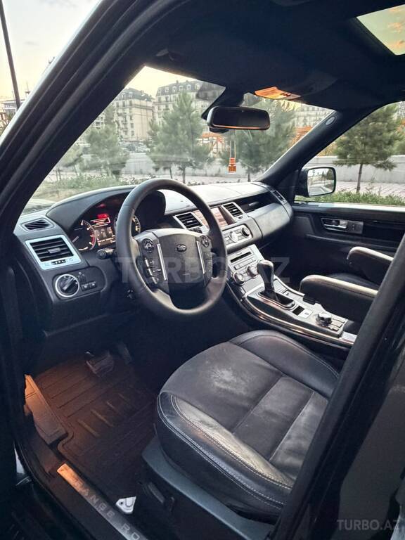 Land Rover RR Sport