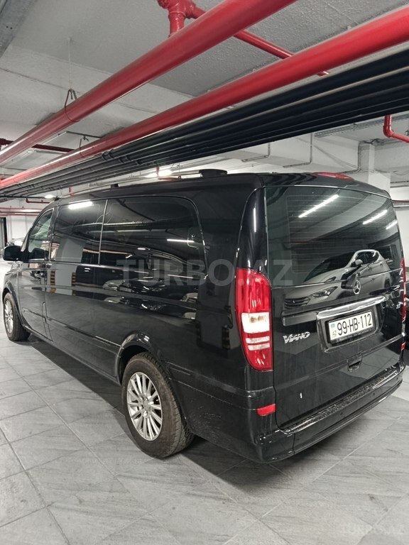 Mercedes V 350