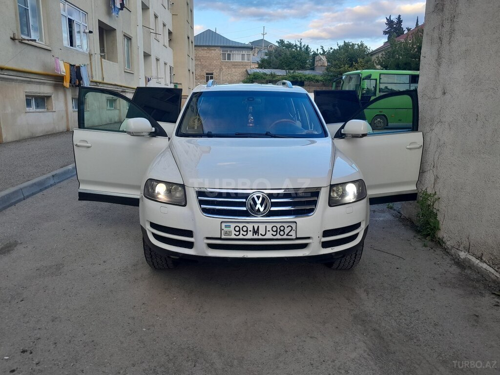 Volkswagen Touareg
