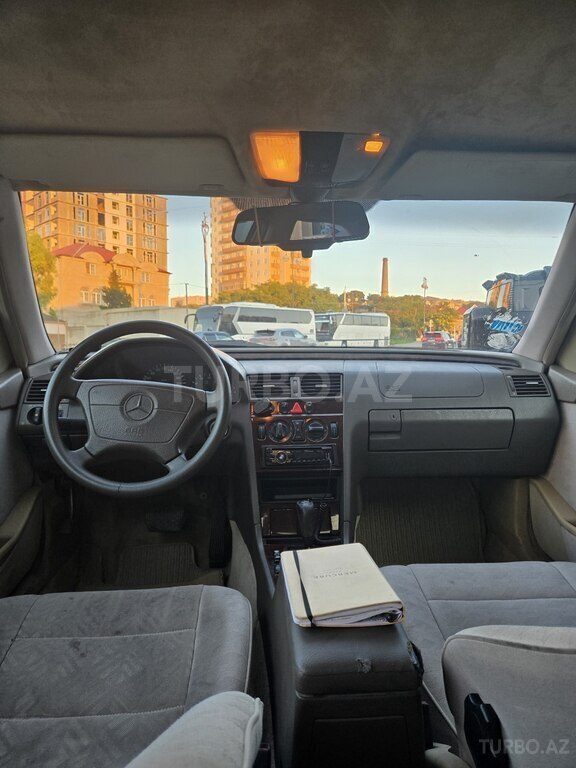 Mercedes C 220