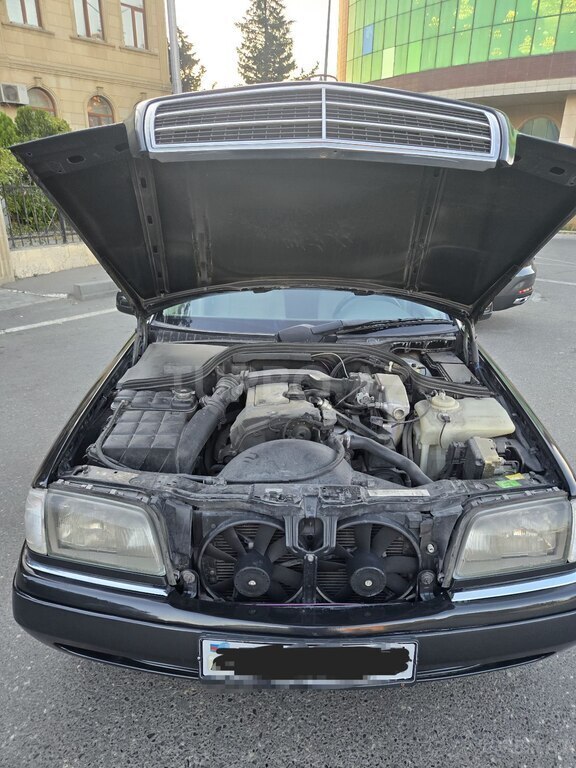 Mercedes C 220