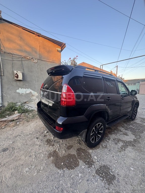 Toyota Land Cruiser Prado